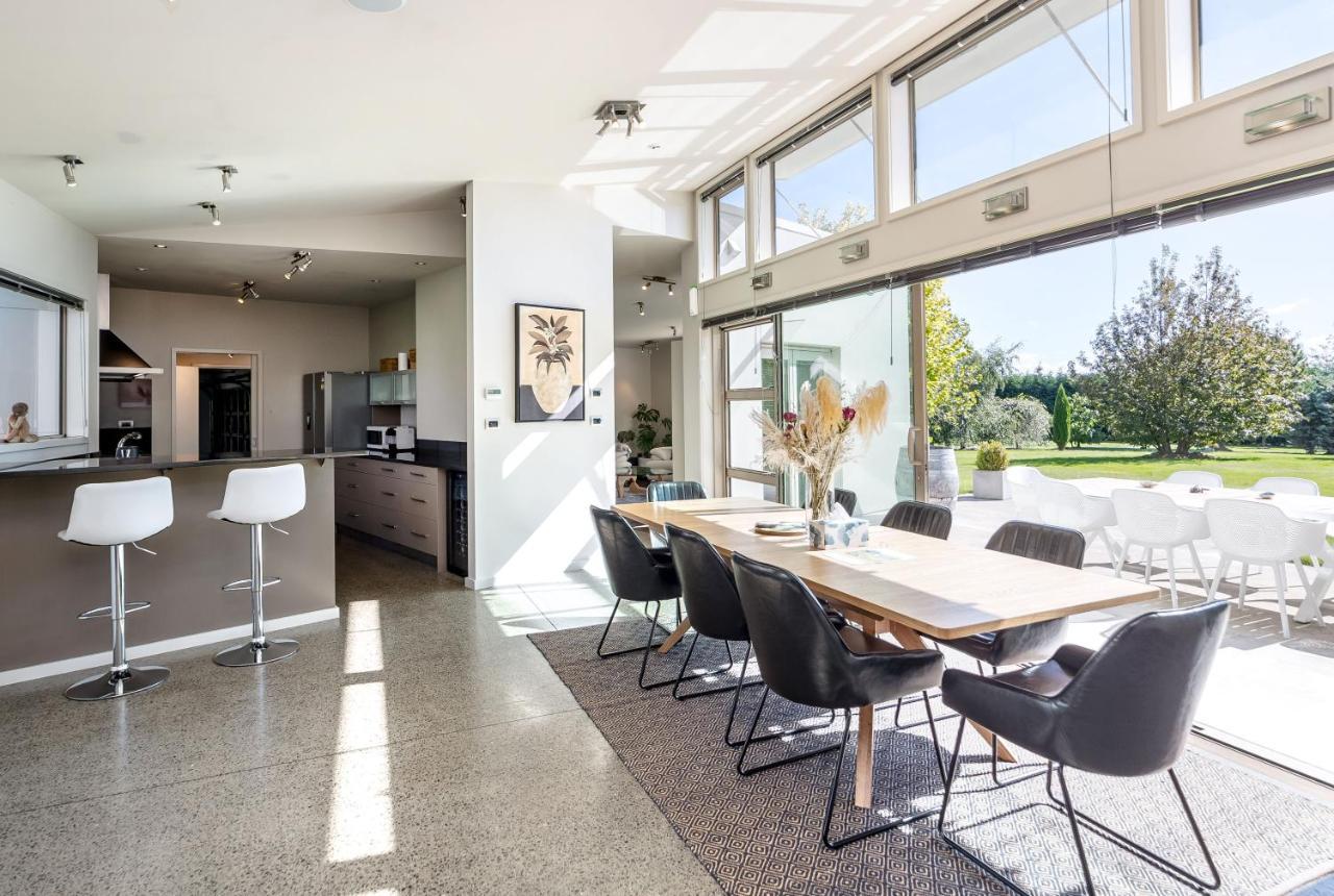 Paradise On Campbell Martinborough Εξωτερικό φωτογραφία