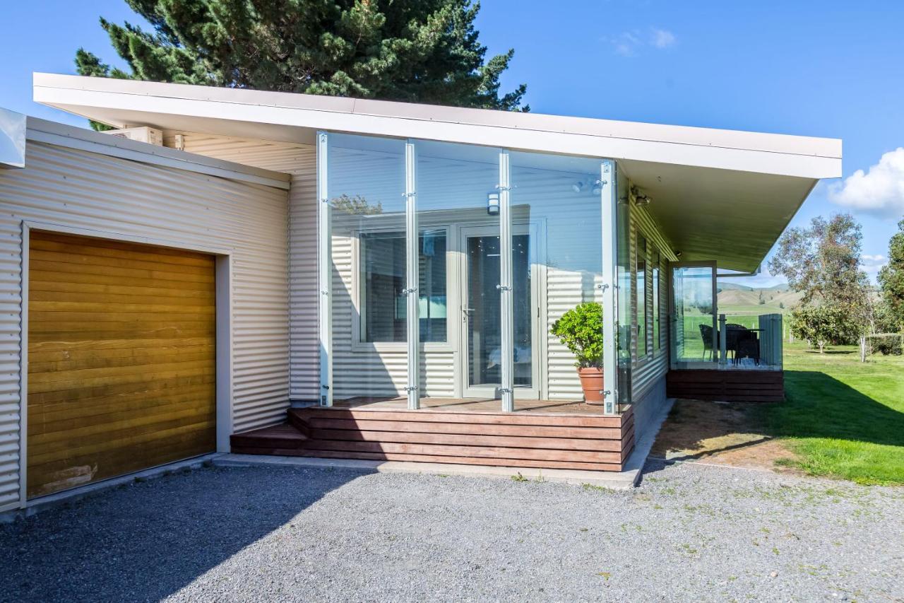Paradise On Campbell Martinborough Εξωτερικό φωτογραφία